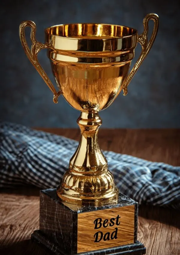 "Best Dad" Trophy Craft