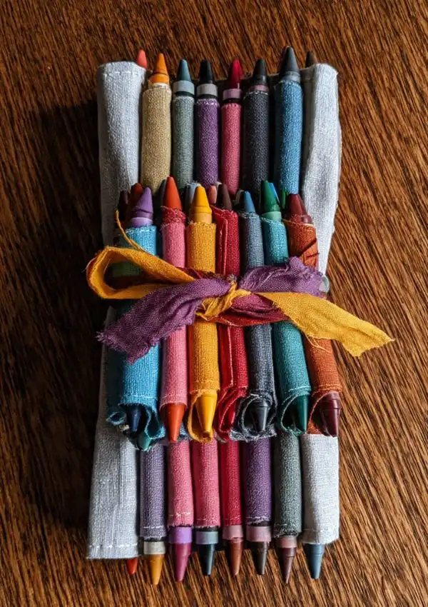 Fabric Crayon Roll