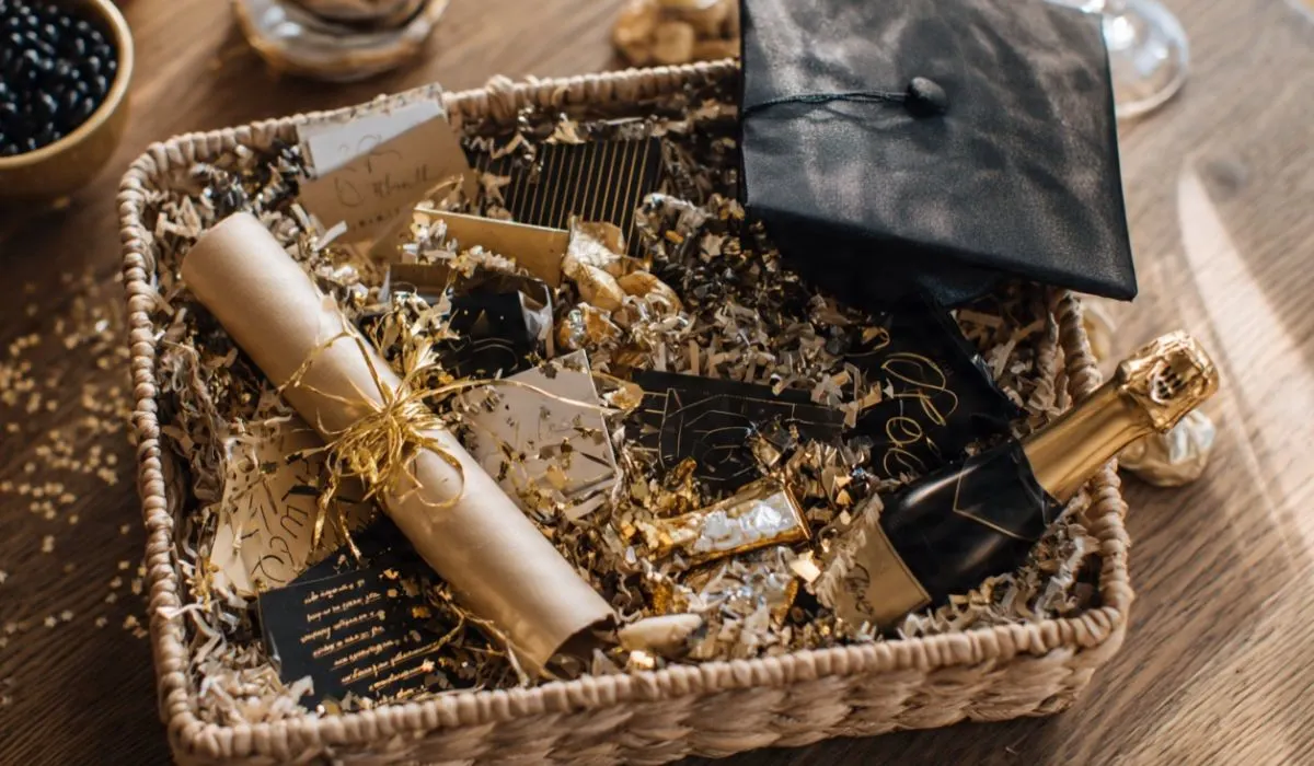 Graduation Gift Basket Diy
