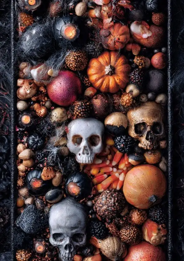 Ultimate Spooky Gift Box